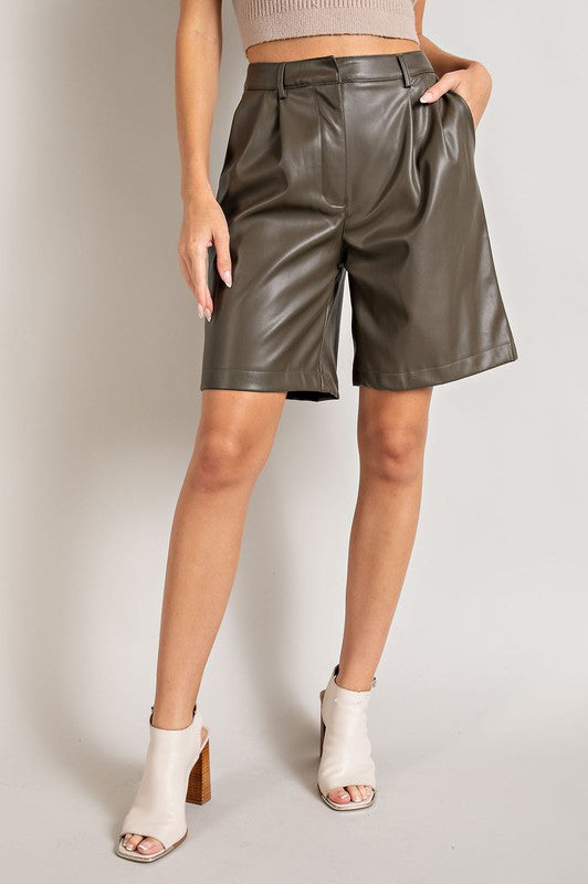 FAUX LEATHER BERMUDA SHORTS