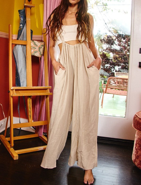 WIDE LEG SOLID TEXTURED SOLID SUSPENDER PANTS