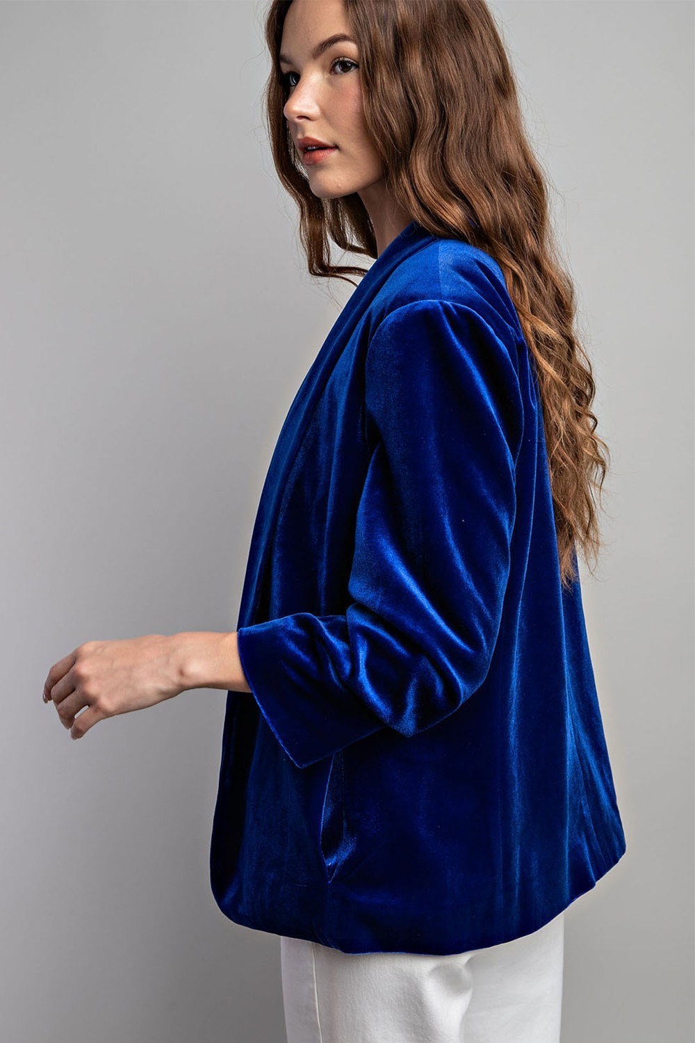VELVET RUCHED SLEEVE JACKET