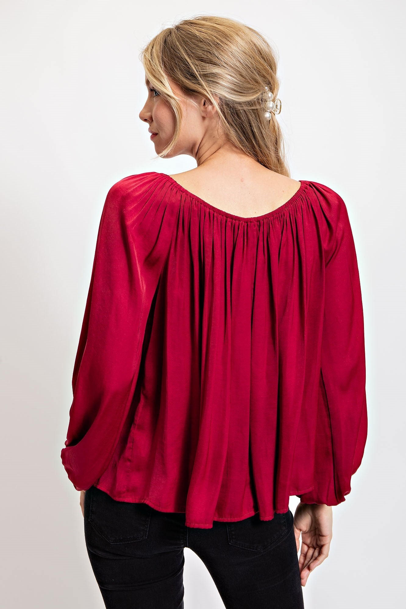 OFF THE SHOULDER PEASANT SOLID TOP
