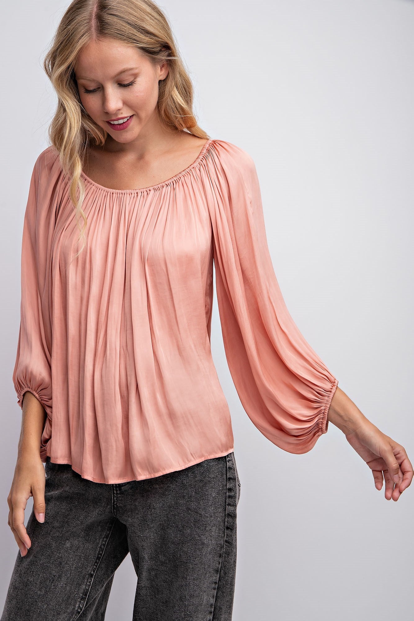 OFF THE SHOULDER PEASANT SOLID TOP