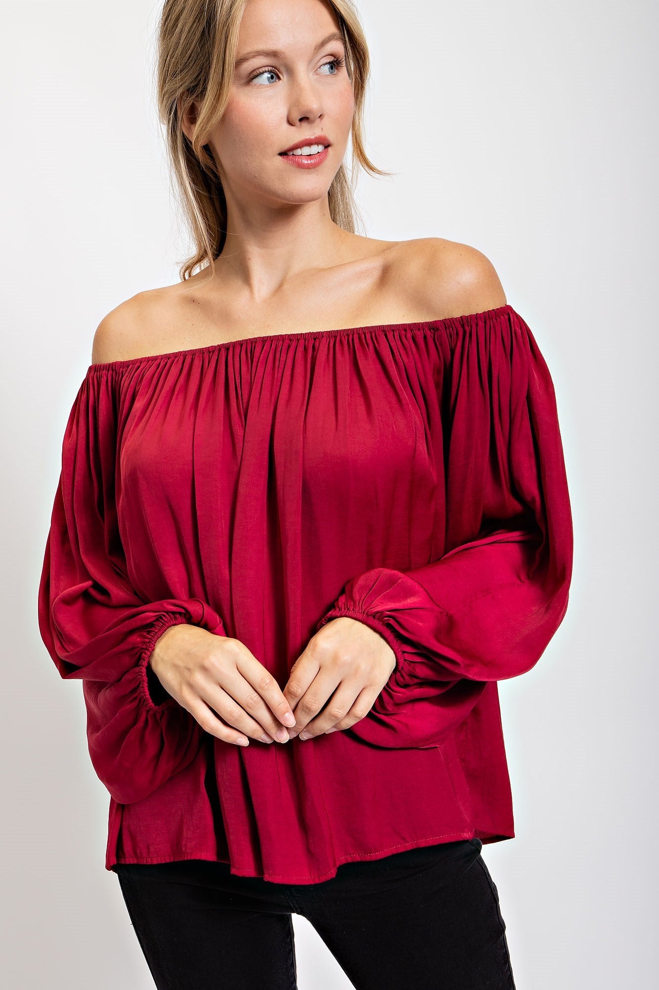 OFF THE SHOULDER PEASANT SOLID TOP