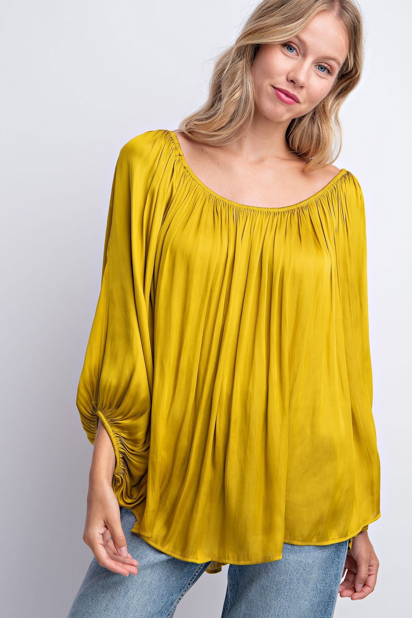 OFF THE SHOULDER PEASANT SOLID TOP