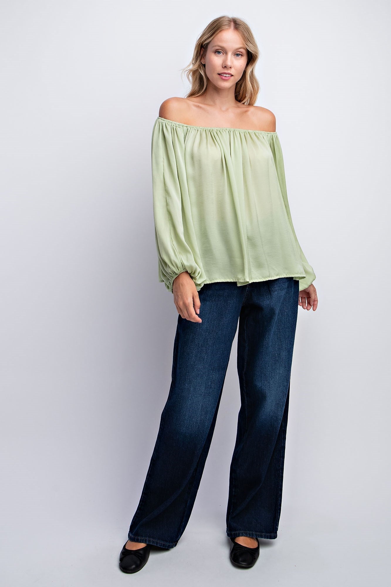 OFF THE SHOULDER PEASANT SOLID TOP