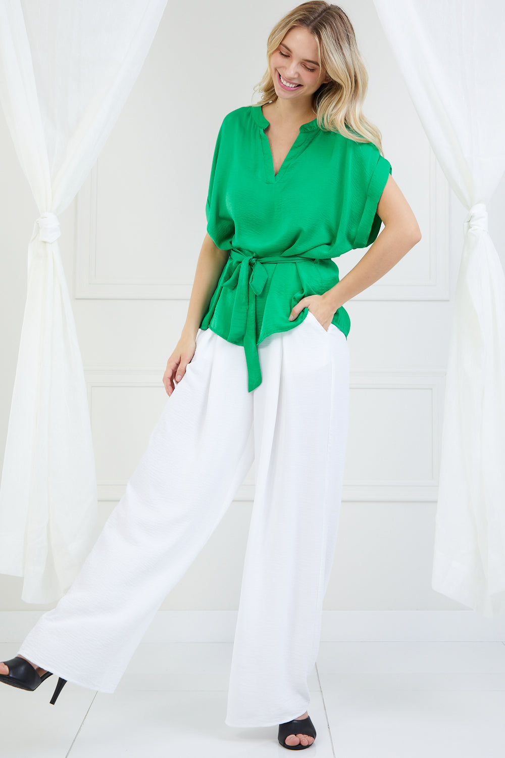 SOLID LOOSE FIT SATIN TOP