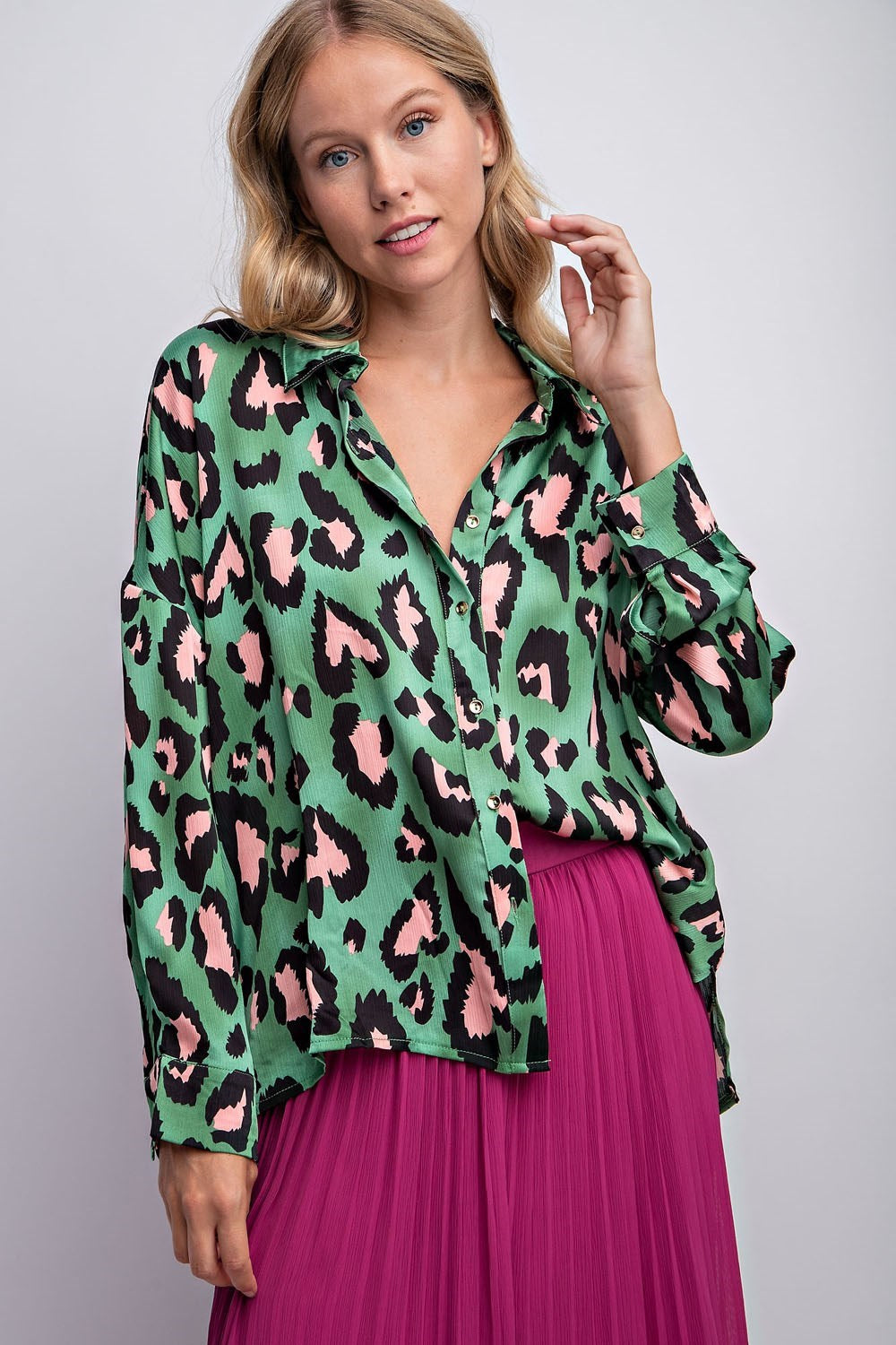 HEART SHAPED LEOPARD PRINT SHIRTS