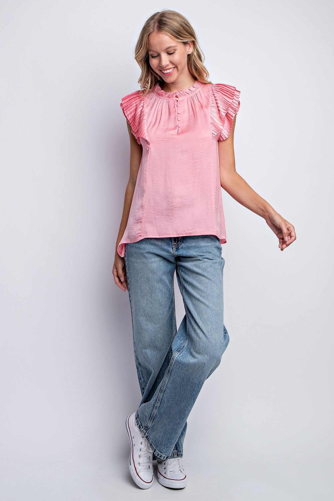 SOLID PLEATED SLEEVE TOP