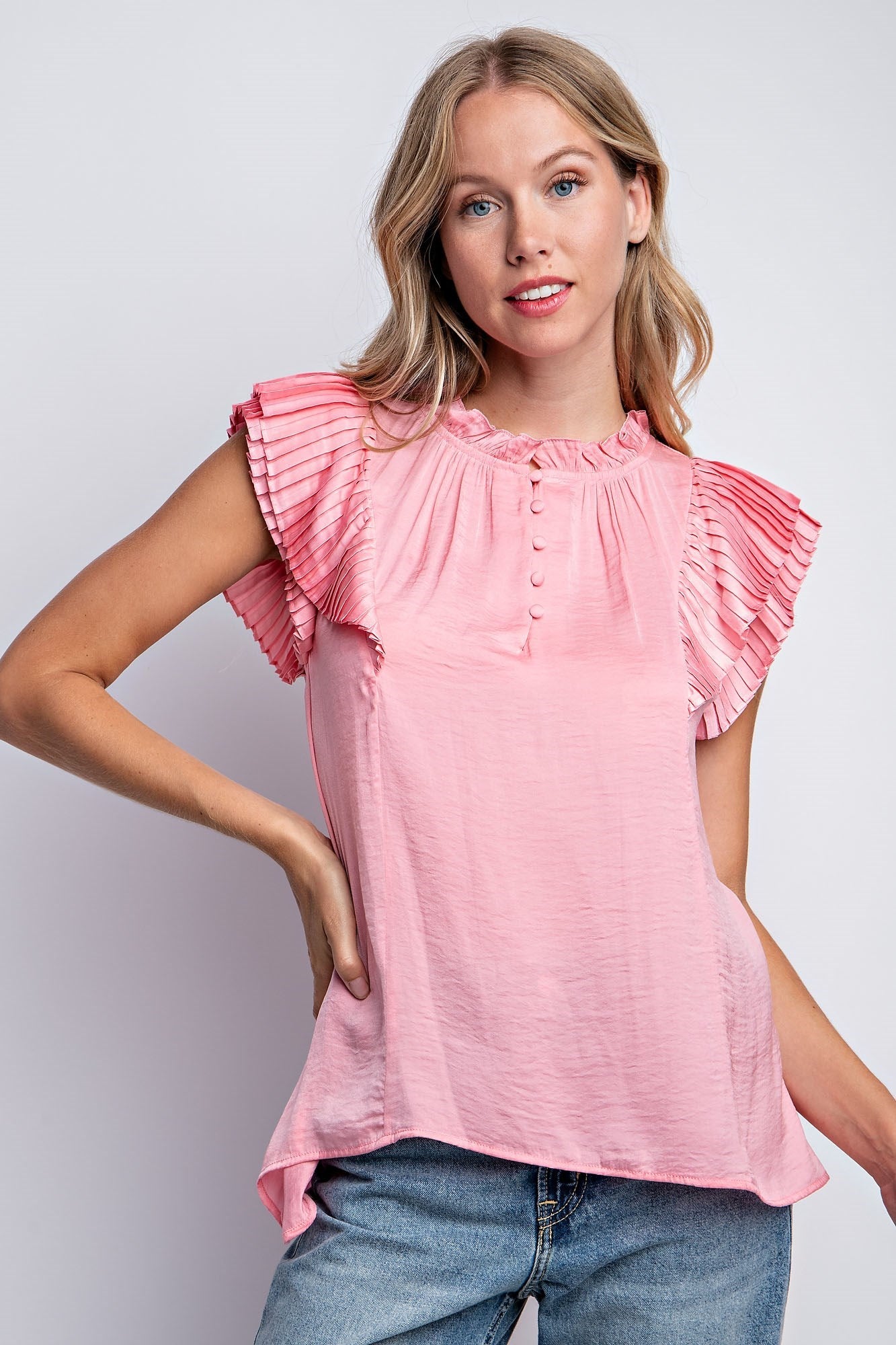 SOLID PLEATED SLEEVE TOP