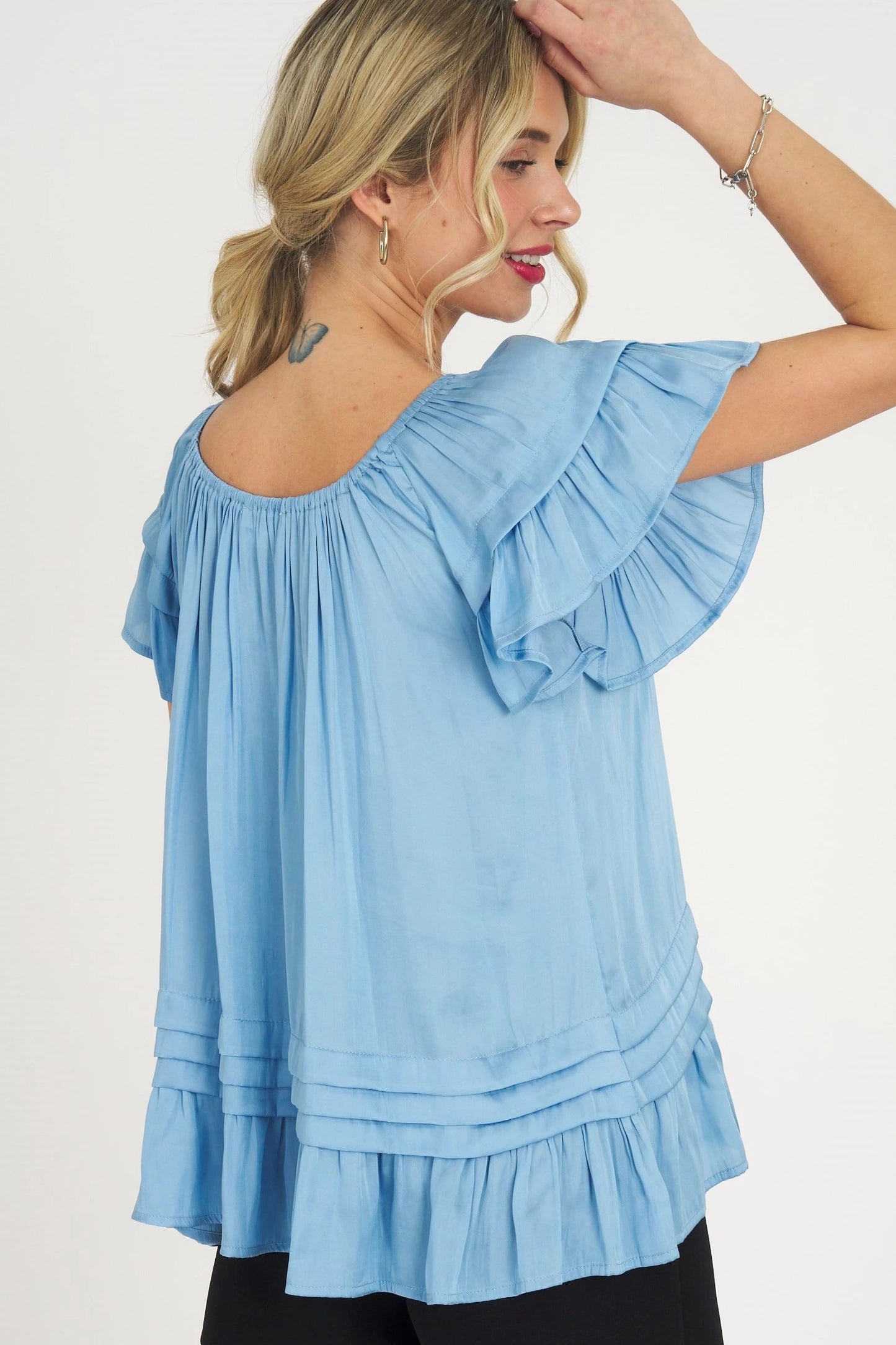 SOLID RUFFLE PEASANT TOP