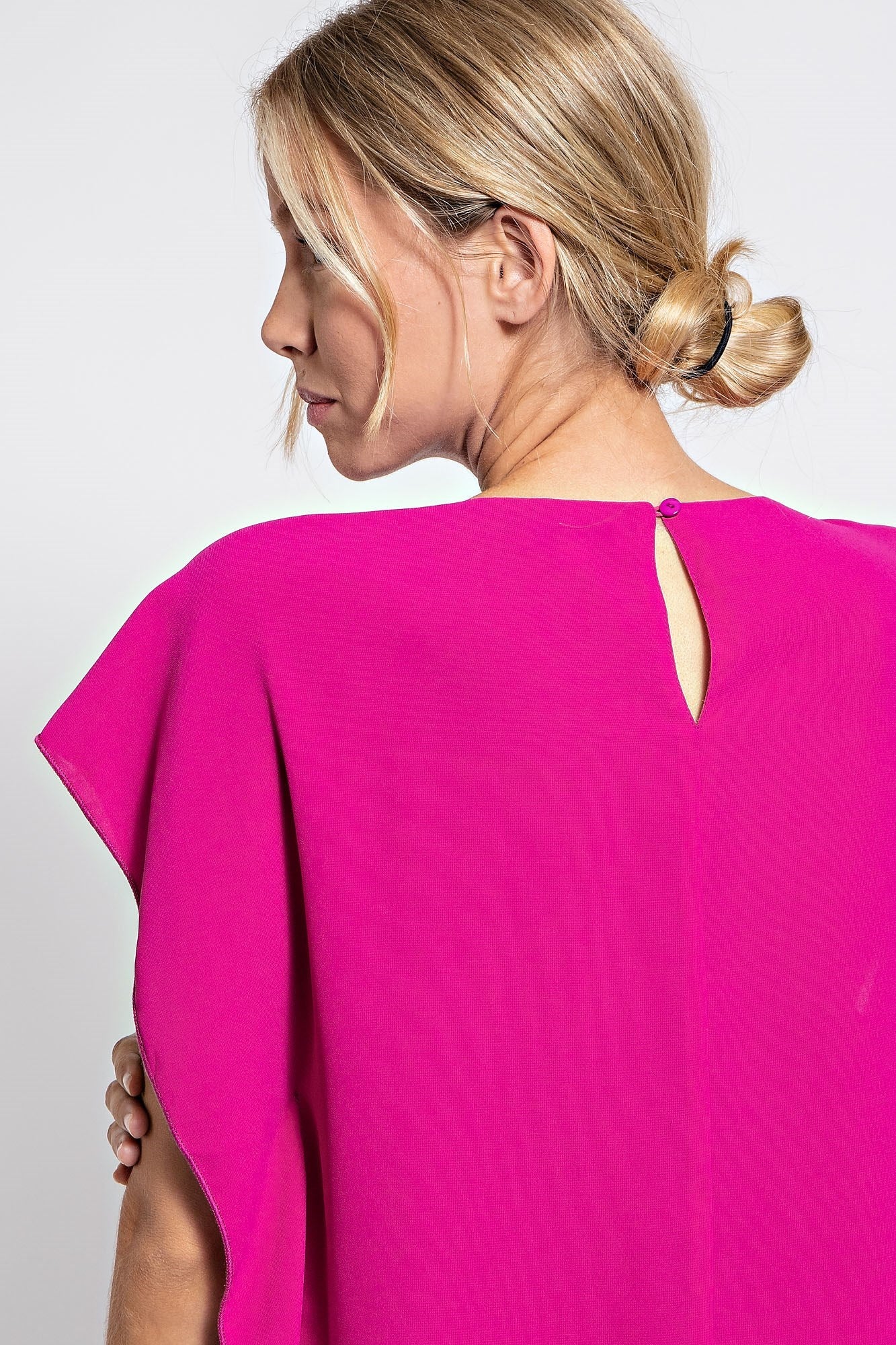 SHIRRED SOLID BLOUSE