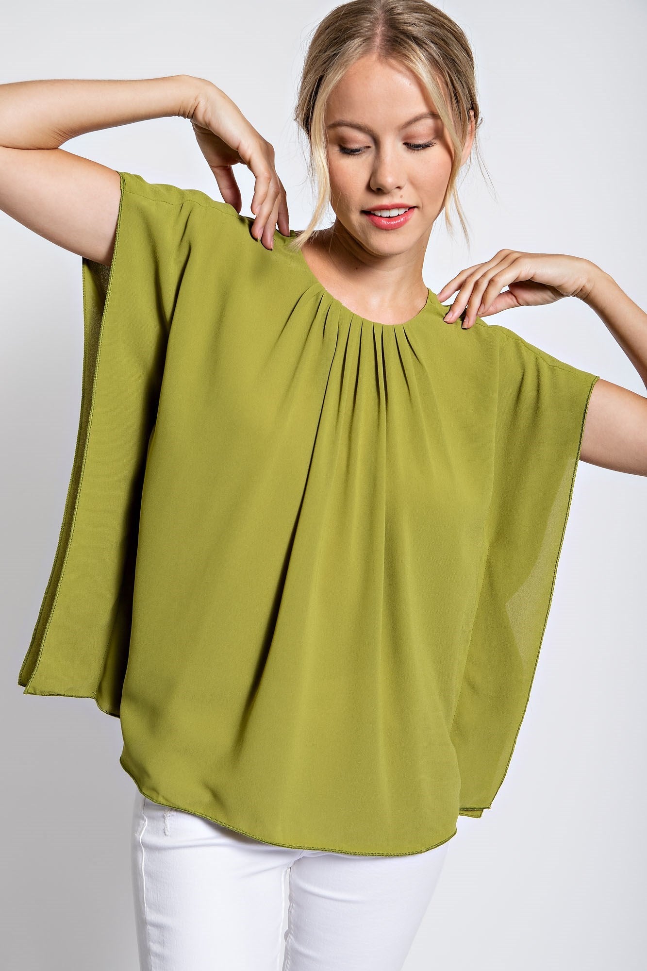 SHIRRED SOLID BLOUSE