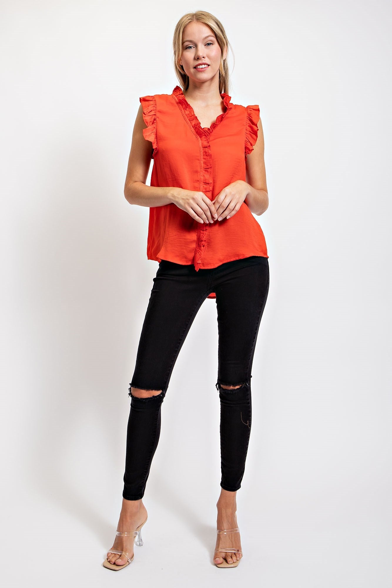 SLEEVELESS RUFFLE SOLID TOP