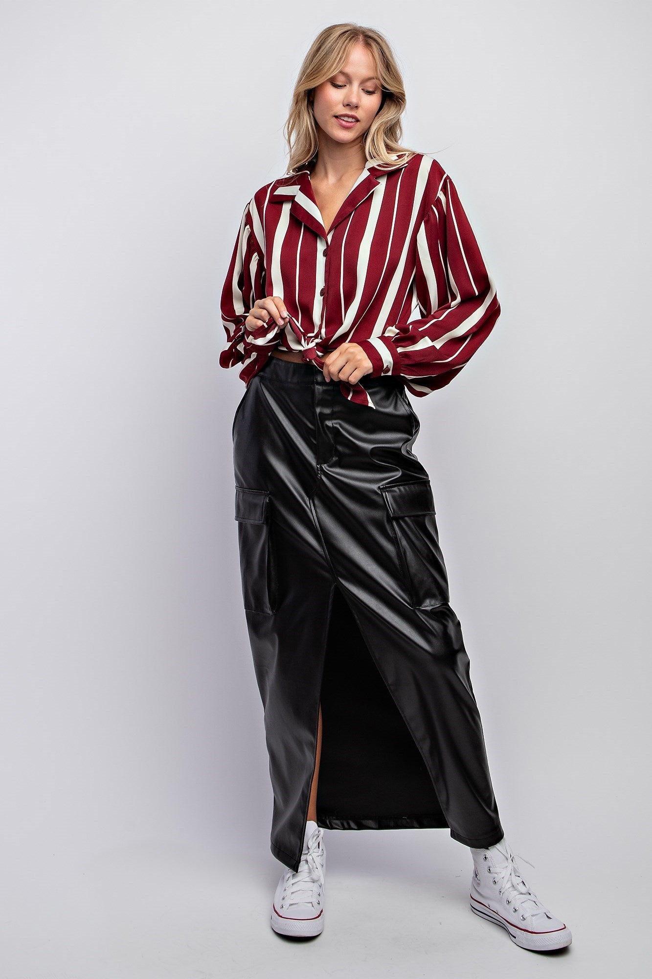 STRIPED PRINT KNOT FRONT BLOUSE TOP