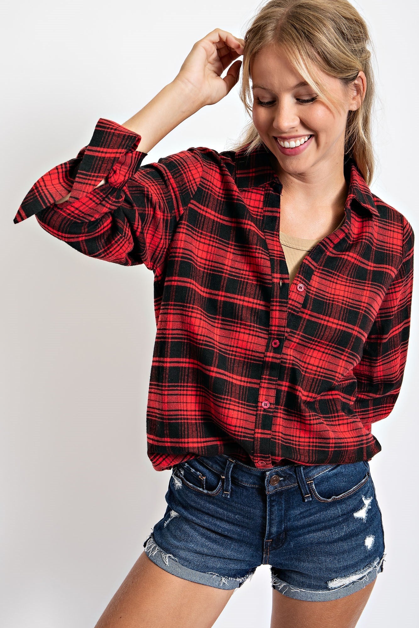 BUTTON DOWN OVERSIZED SHIRT