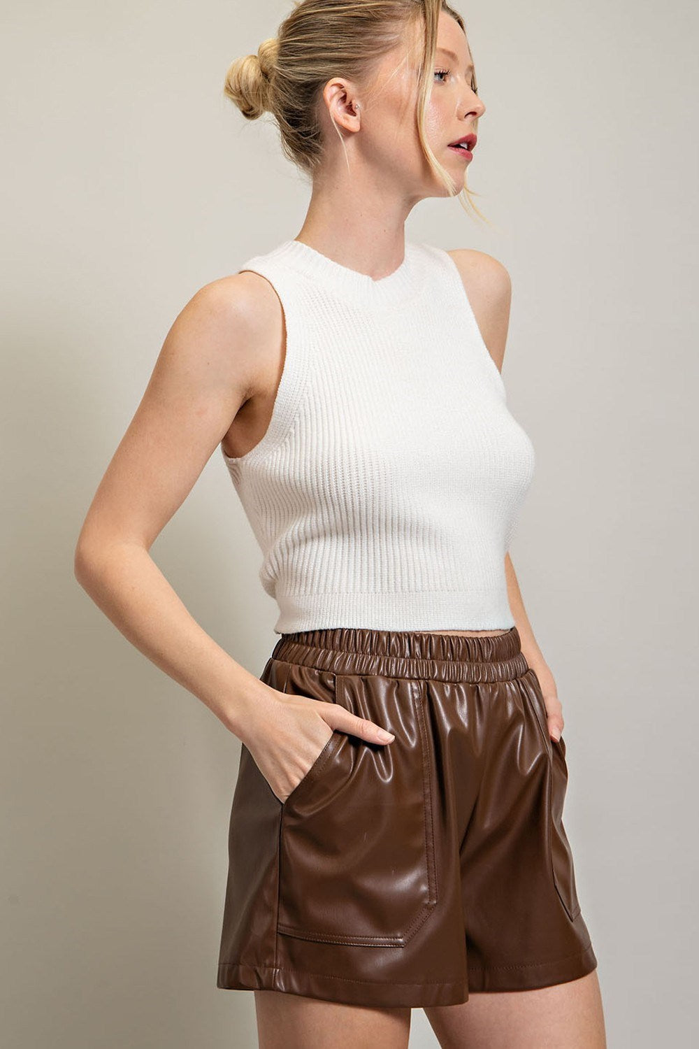 LEATHER ELASTIC WAIST SHORTS
