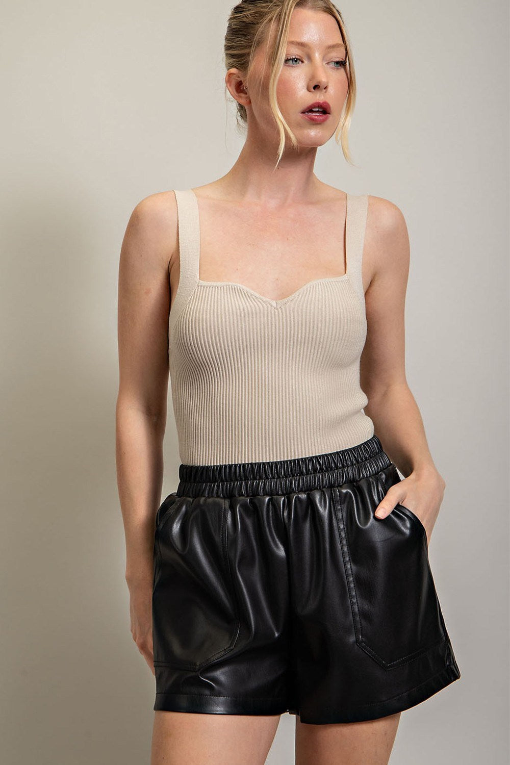 LEATHER ELASTIC WAIST SHORTS