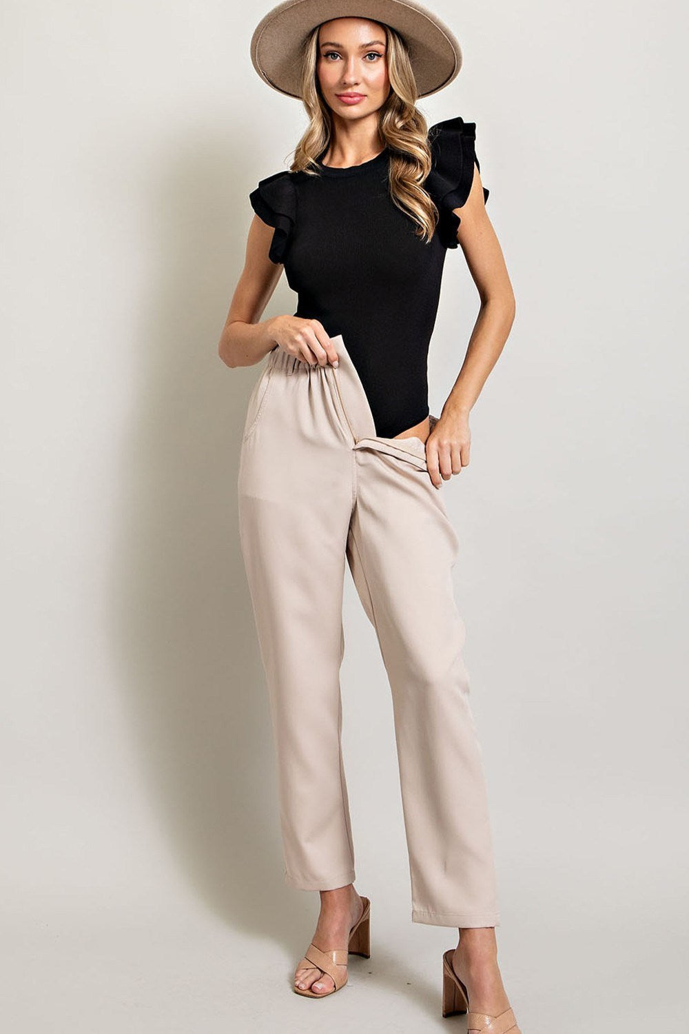 RUFFLE SLEEVE BODYSUIT