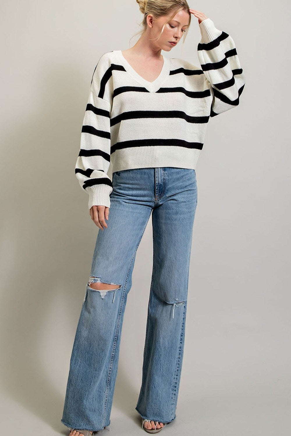 STRIPE LONG SLEEVE KNIT TOP