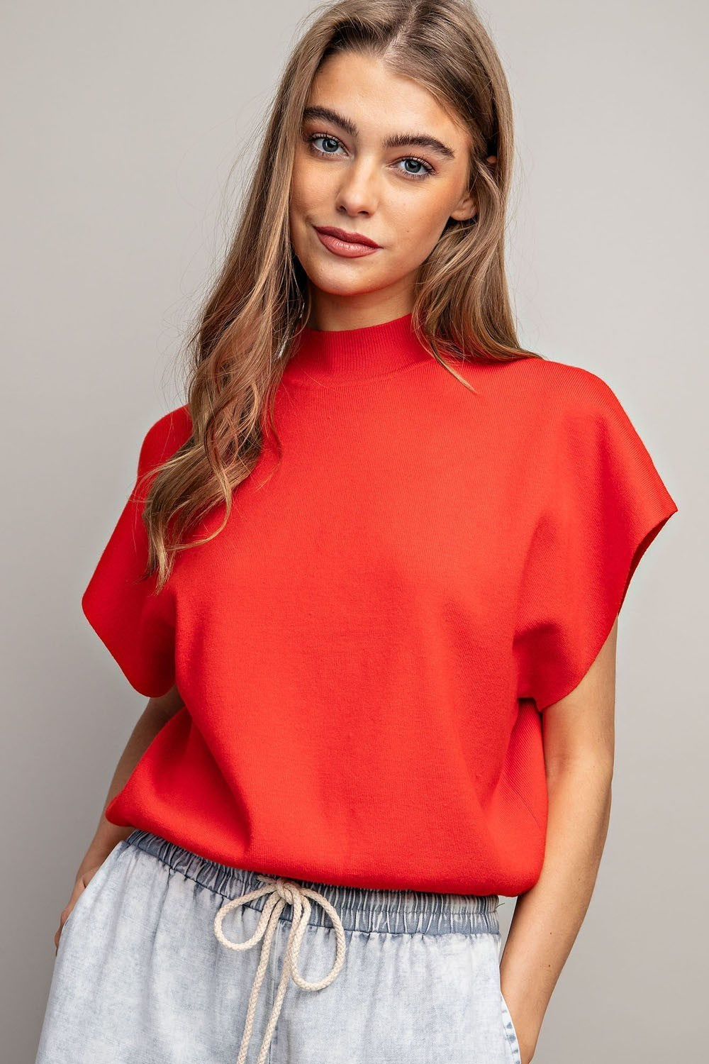 MOCK NECK SHORT SLEEVE TOP