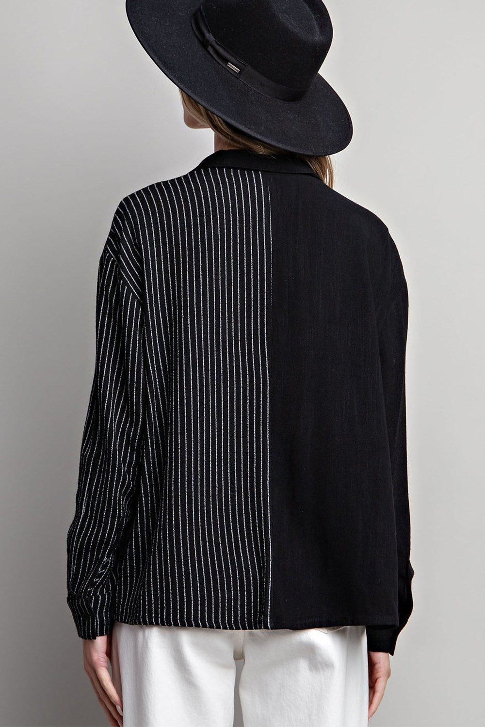STRIPE BUTTON DOWN SHIRT