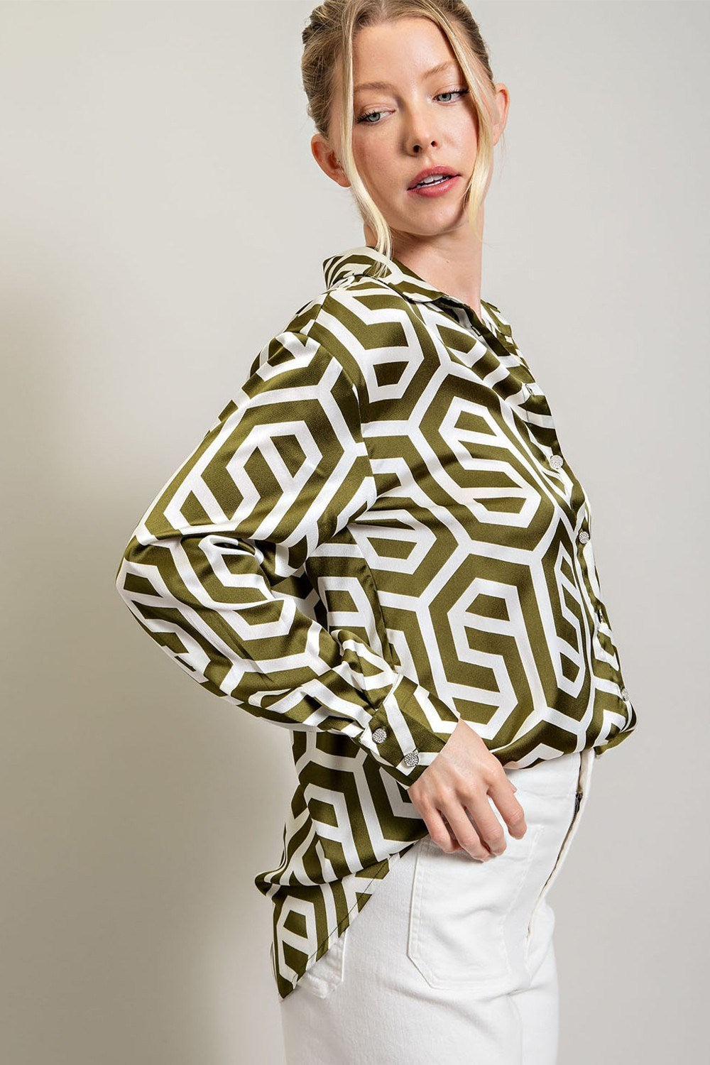 PRINTED BUTTON DOWN LONG SLEEVE TOP