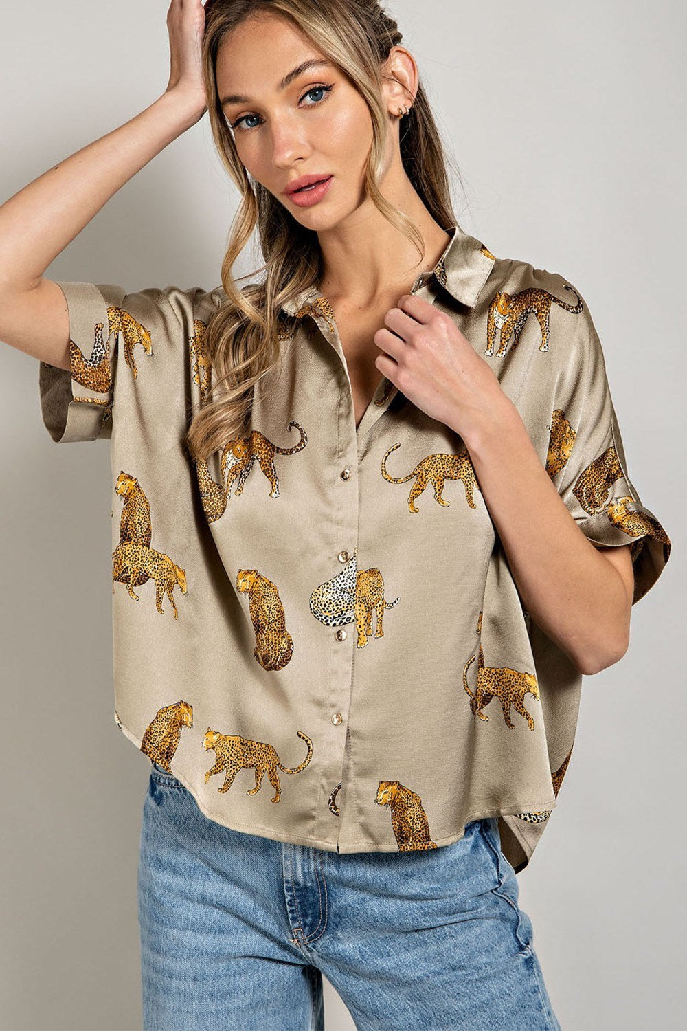 LEOPARD PRINT BUTTON DOWN TOP