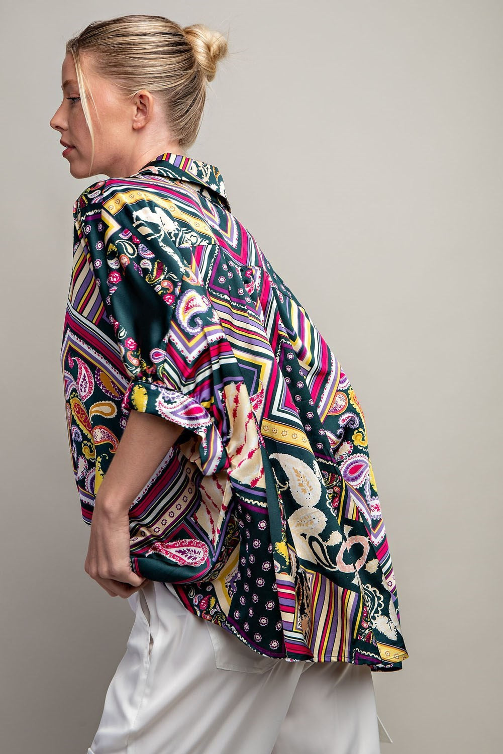 PRINTED BUTTON DOWN SHIRT