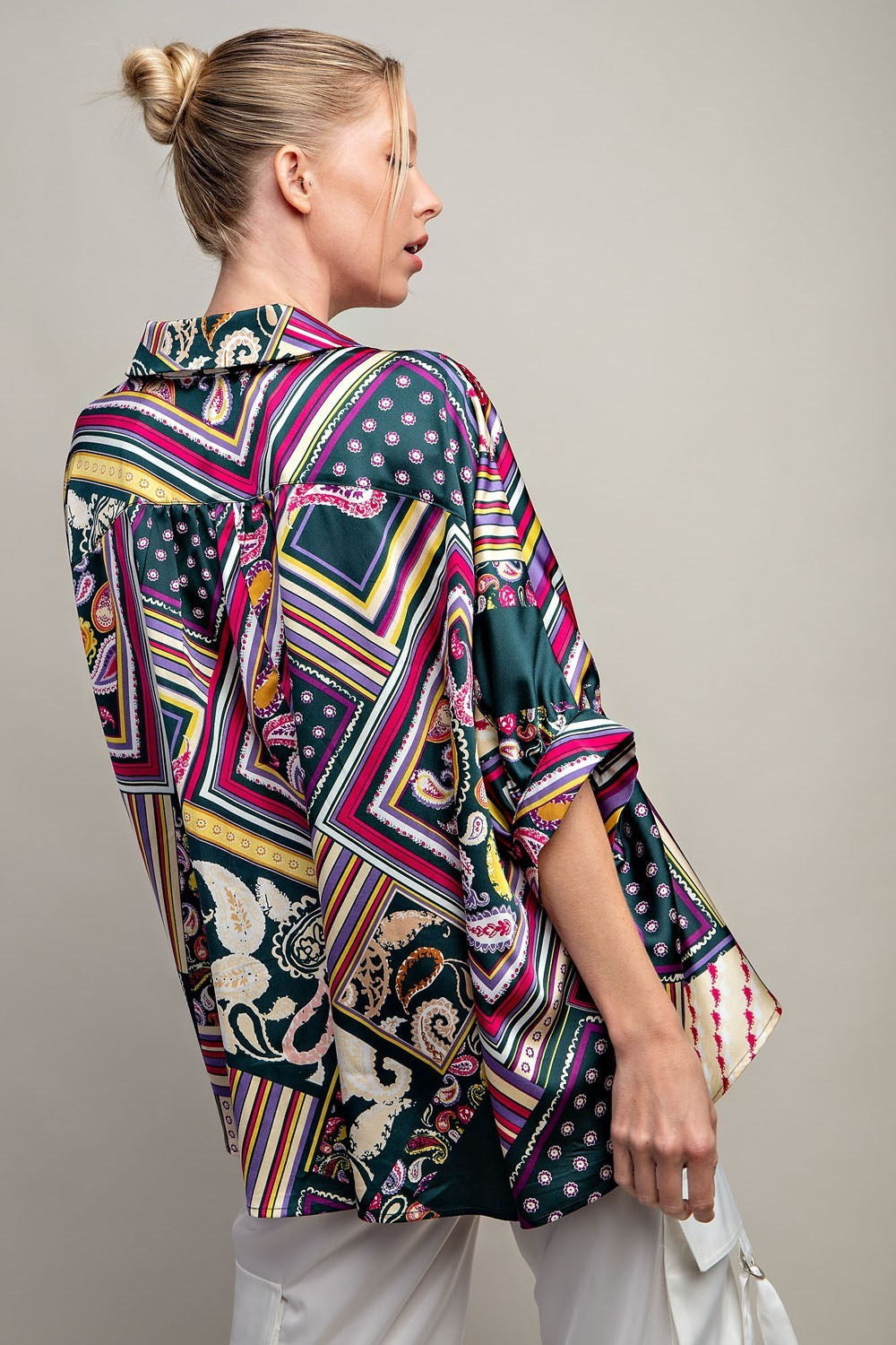 PRINTED BUTTON DOWN SHIRT