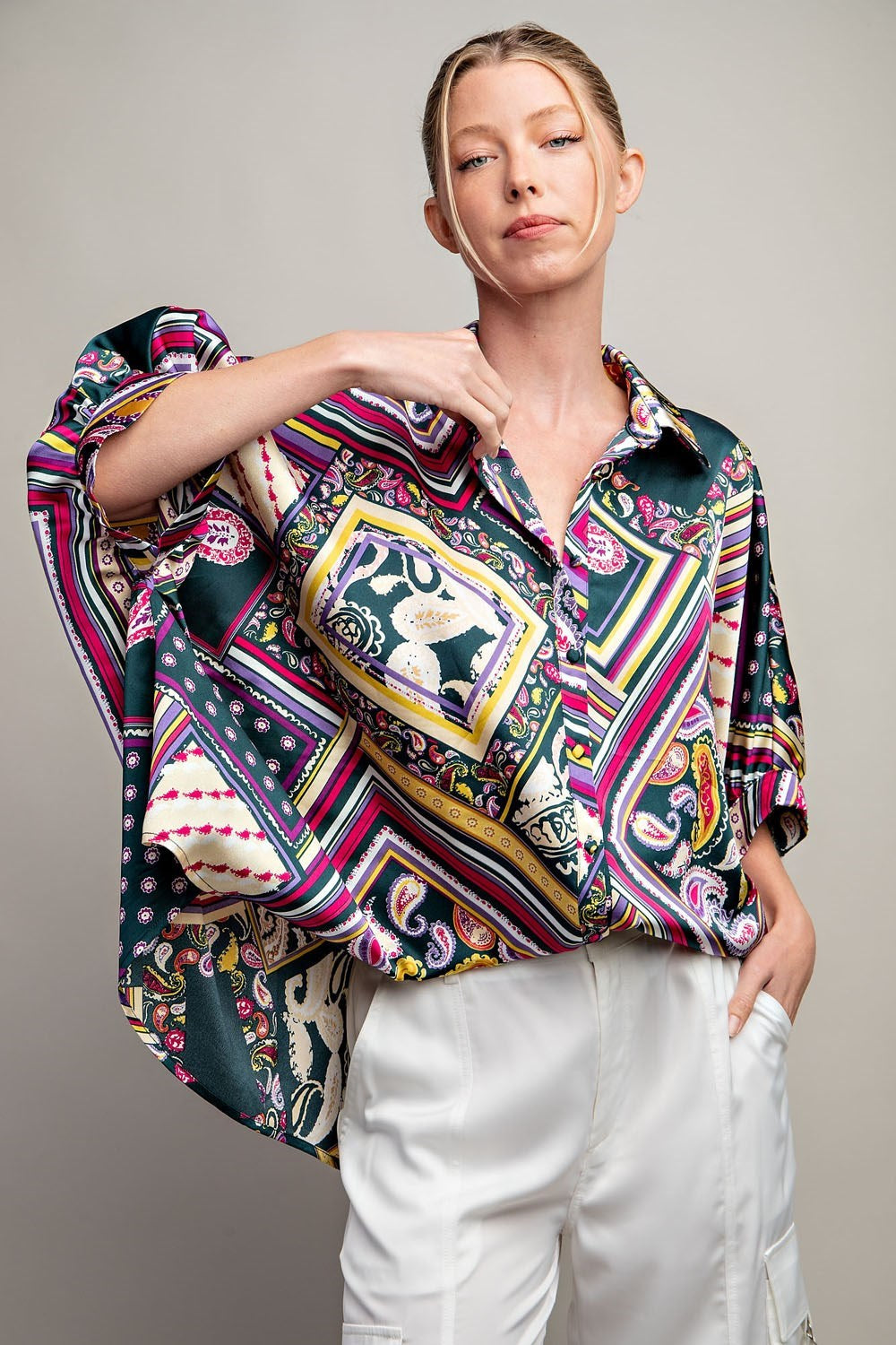 PRINTED BUTTON DOWN SHIRT