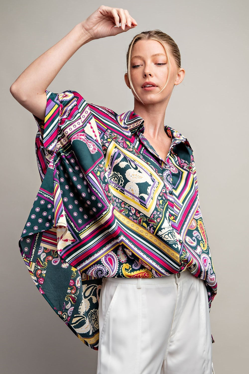 PRINTED BUTTON DOWN SHIRT