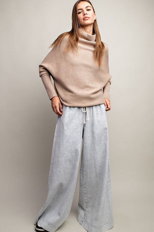 TURTLE NECK LOOSE FIT SWEATER