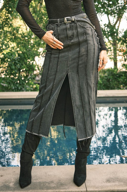 DISTRESSED SEAM SLIT AT FRONT MAXI DENIM SKIRT