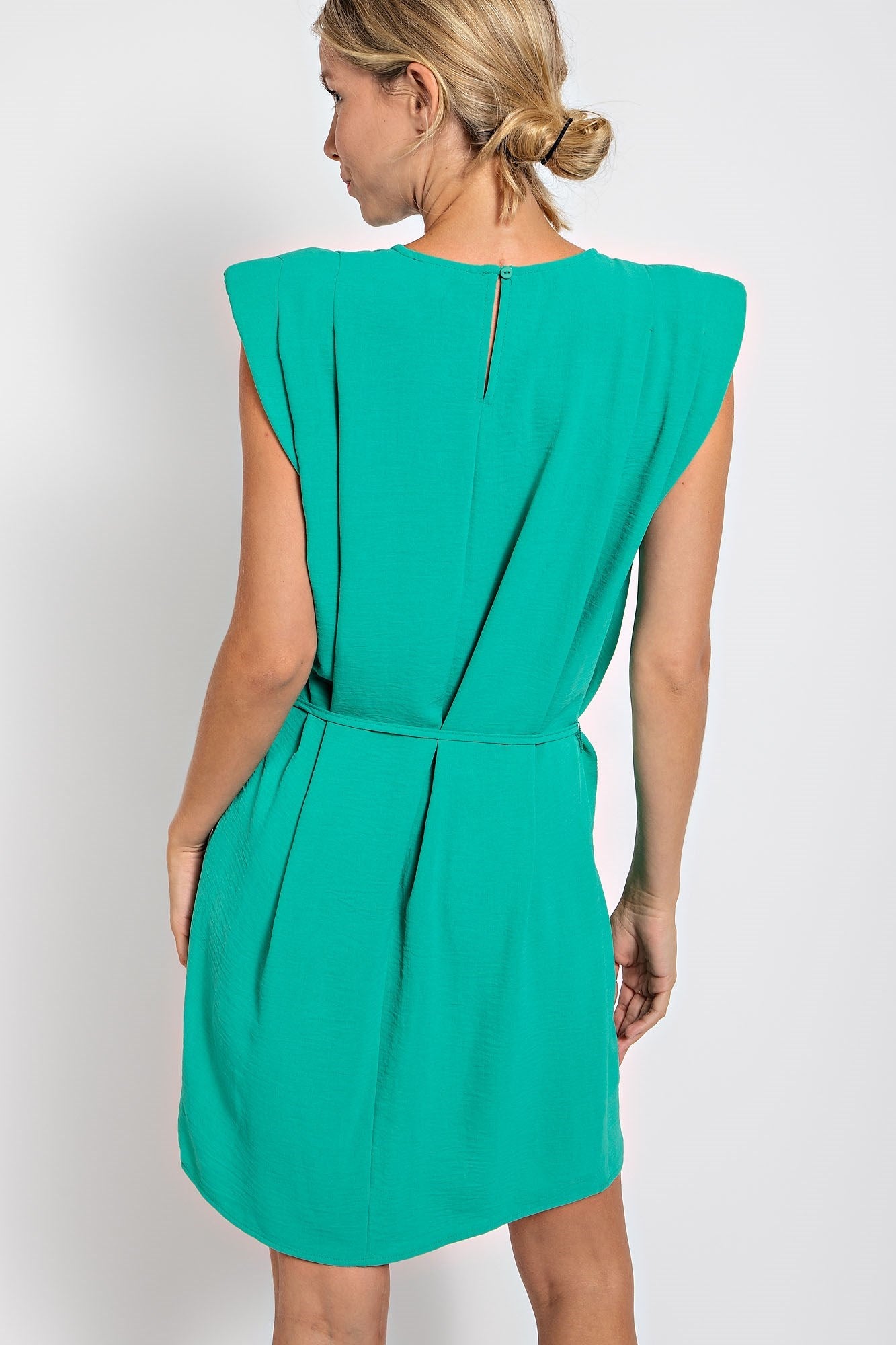 SOLID SLEEVELESS TUNIC MINI DRESS