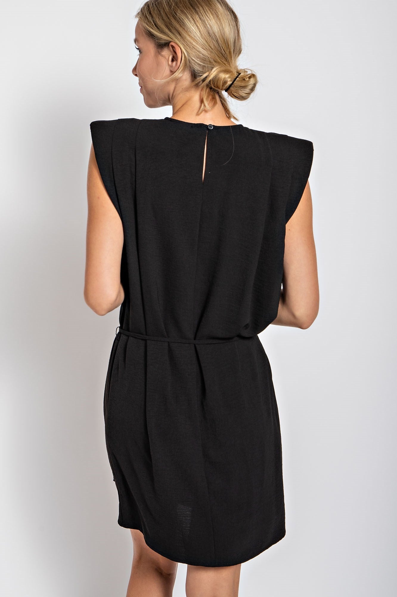 SOLID SLEEVELESS TUNIC MINI DRESS