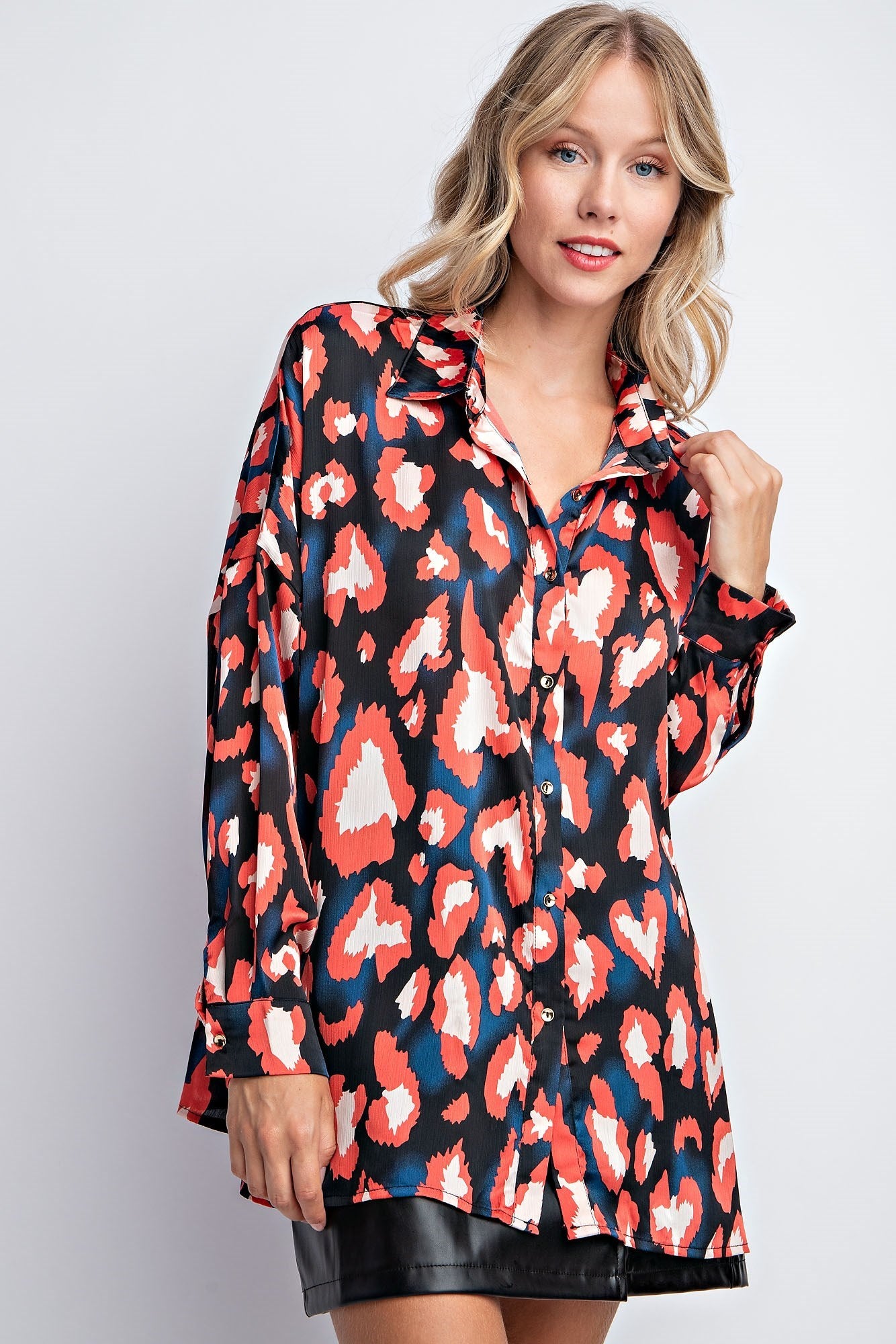 HEART SHAPED LEOPARD PRINT SHIRTS