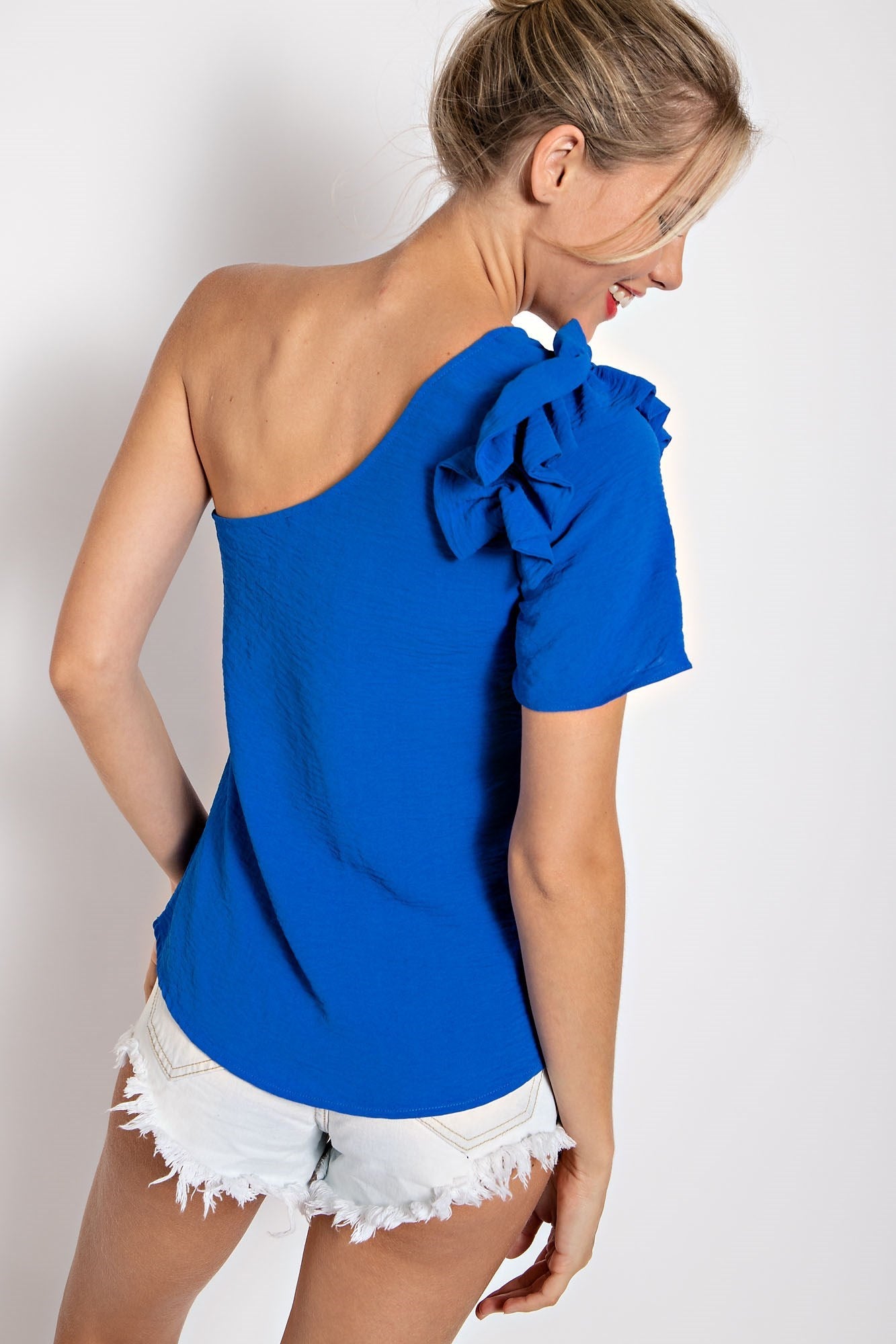 ONE SHOULDER RUFFLE TOP