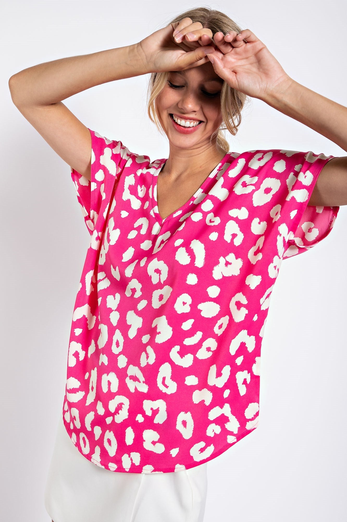 LEOPARD PRINT CAP SLEEVE TOP