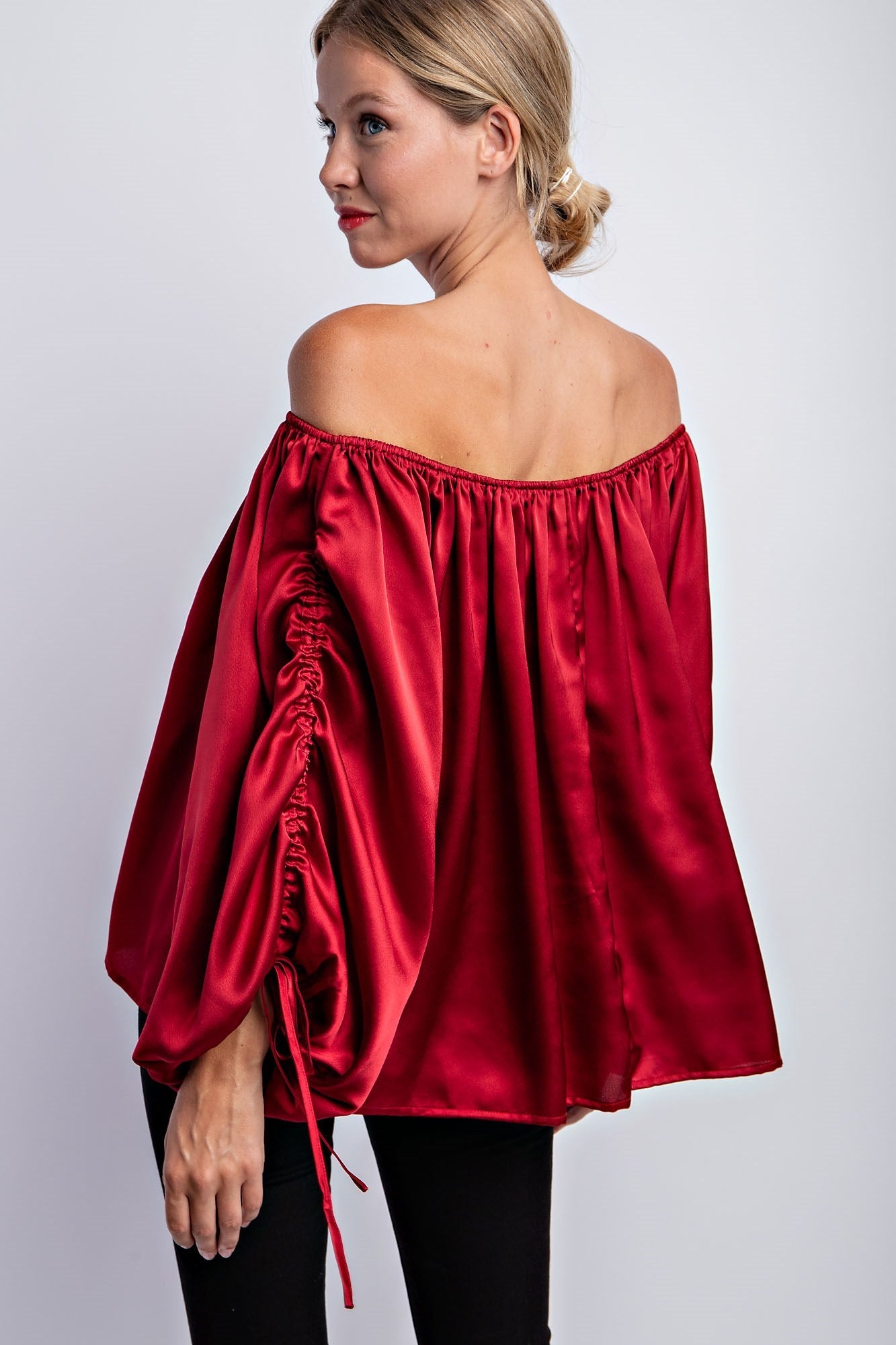 BALLOON SLEEVE OFF THE SHOULDER BLOUSE