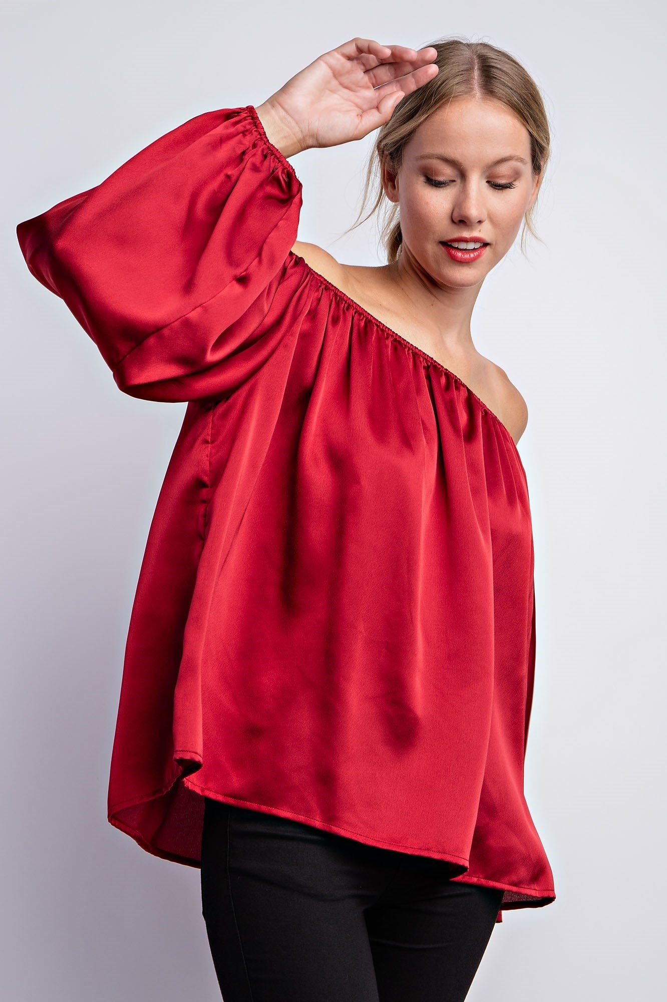 BALLOON SLEEVE OFF THE SHOULDER BLOUSE