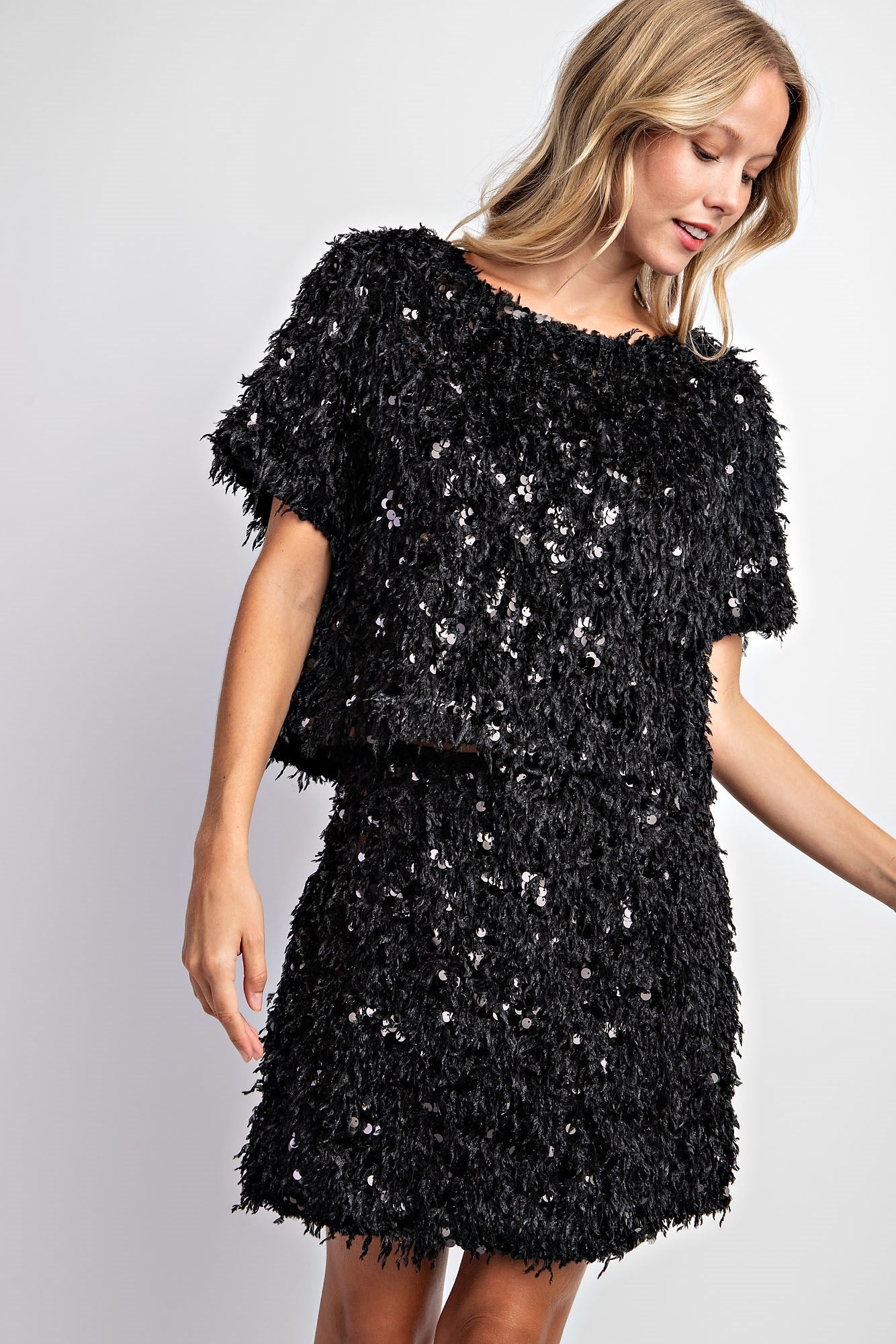 SEQUIN FEATHER BLOUSE & SKIRT