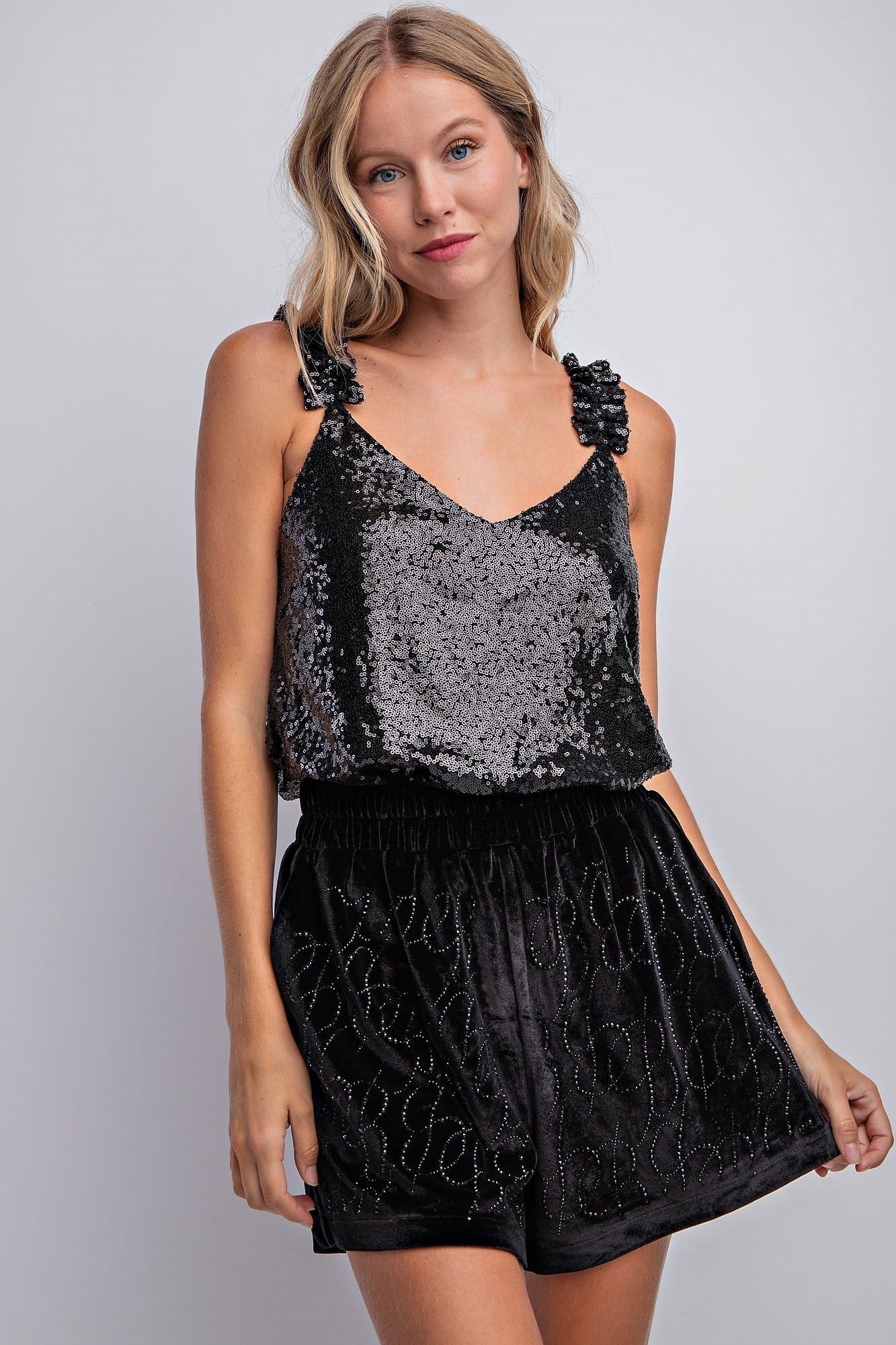 RHINESTONE LETTER PATTERN VELVET SHORS