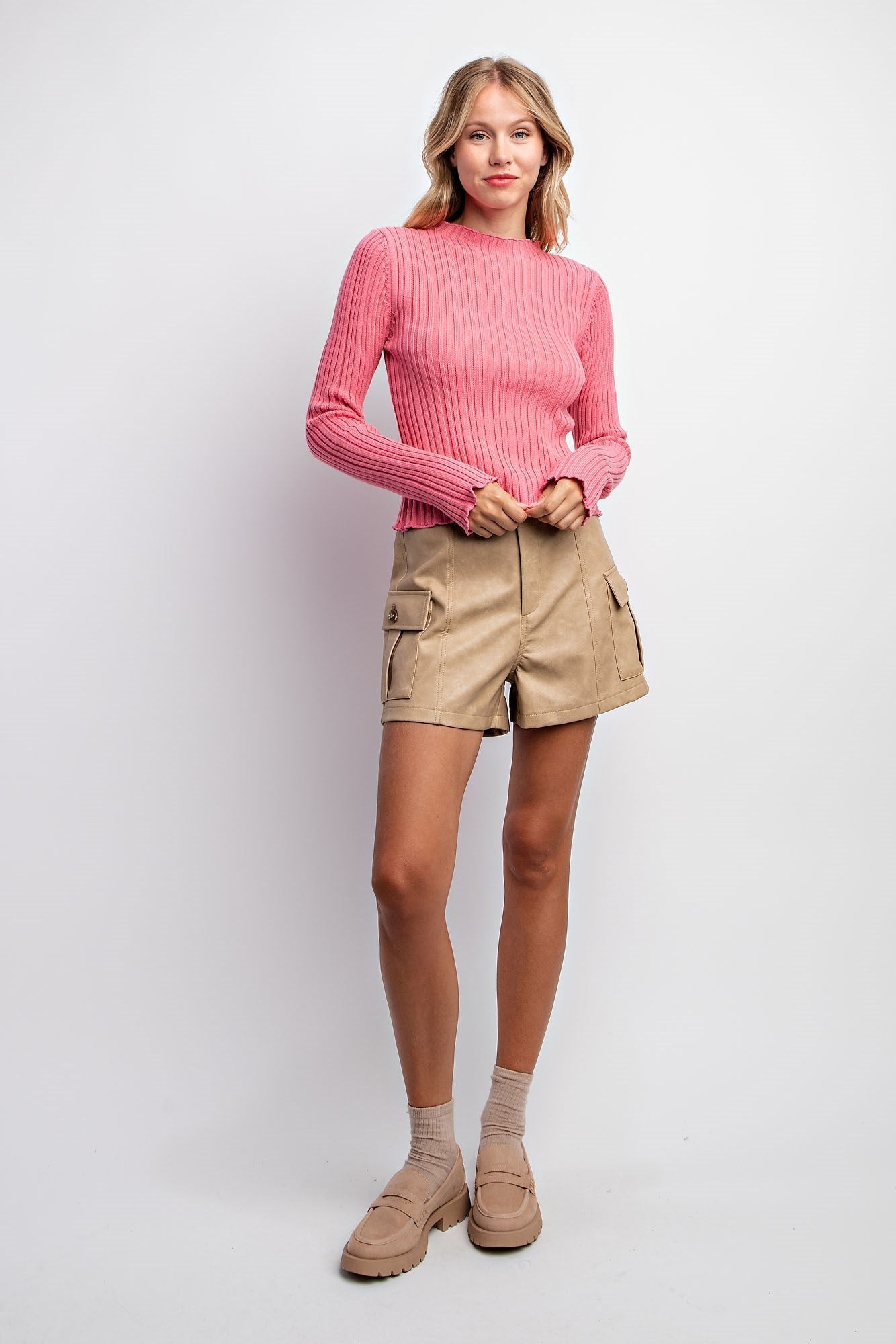 LETTUCE MERROW EDGE RIBBED SWEATER TOP