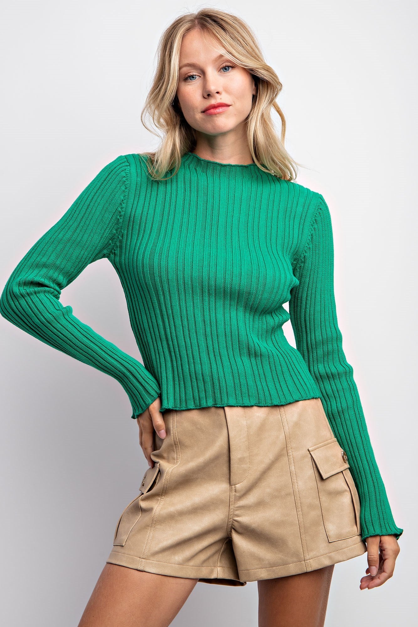 LETTUCE MERROW EDGE RIBBED SWEATER TOP