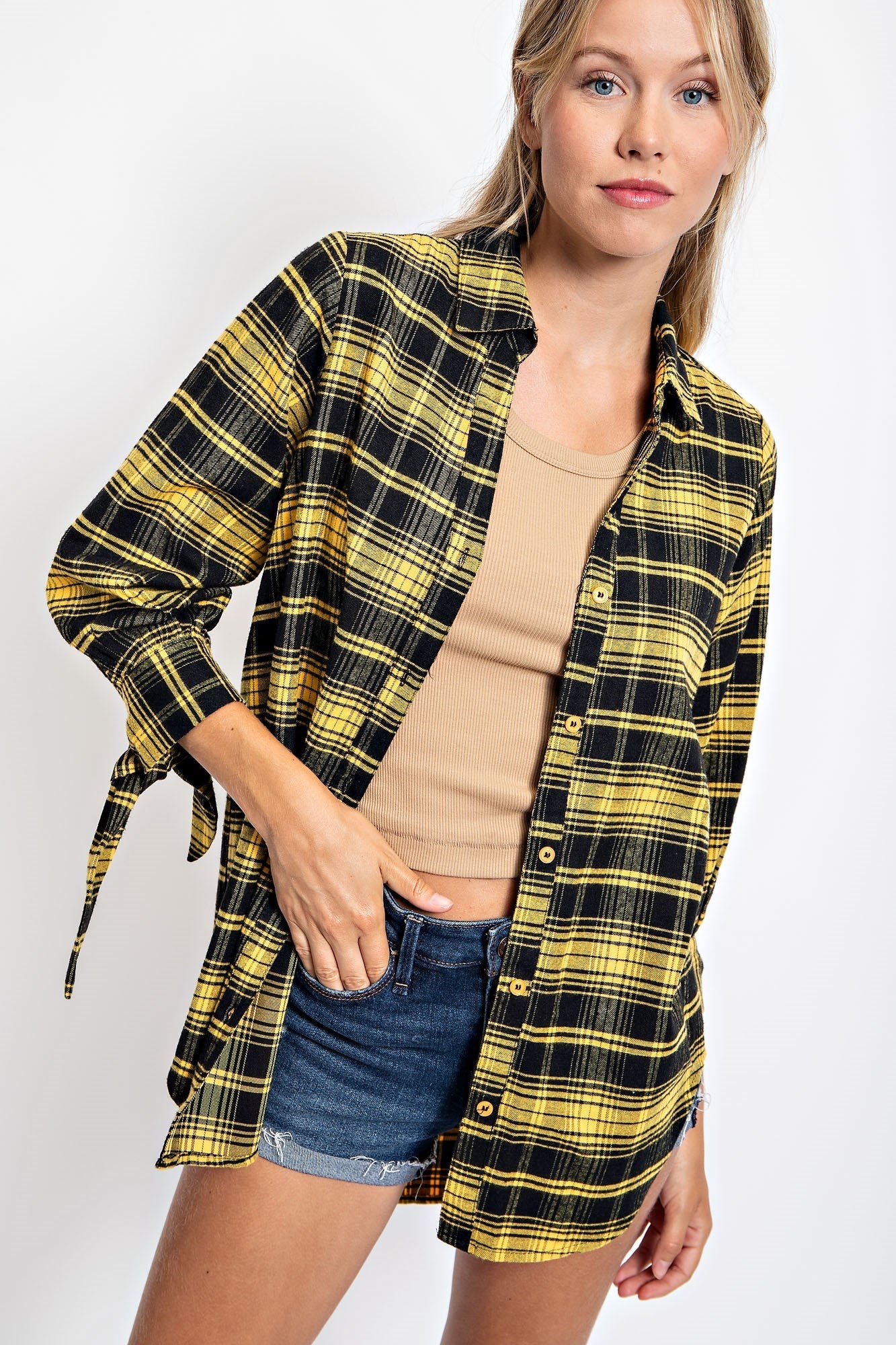 BUTTON DOWN OVERSIZED SHIRT