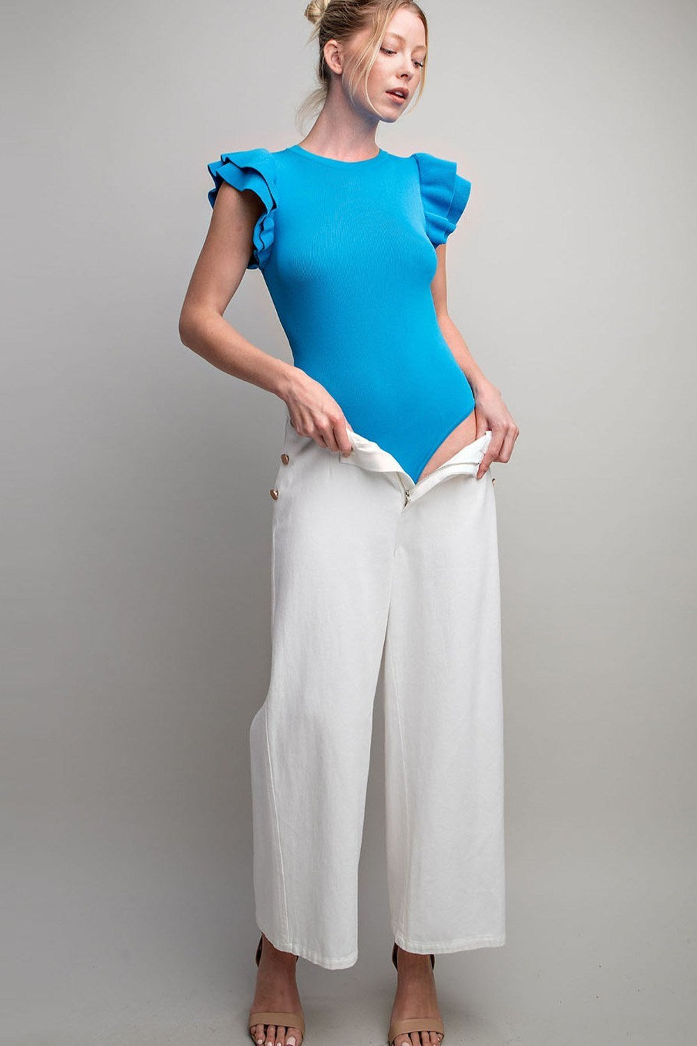 RUFFLE SLEEVE BODYSUIT