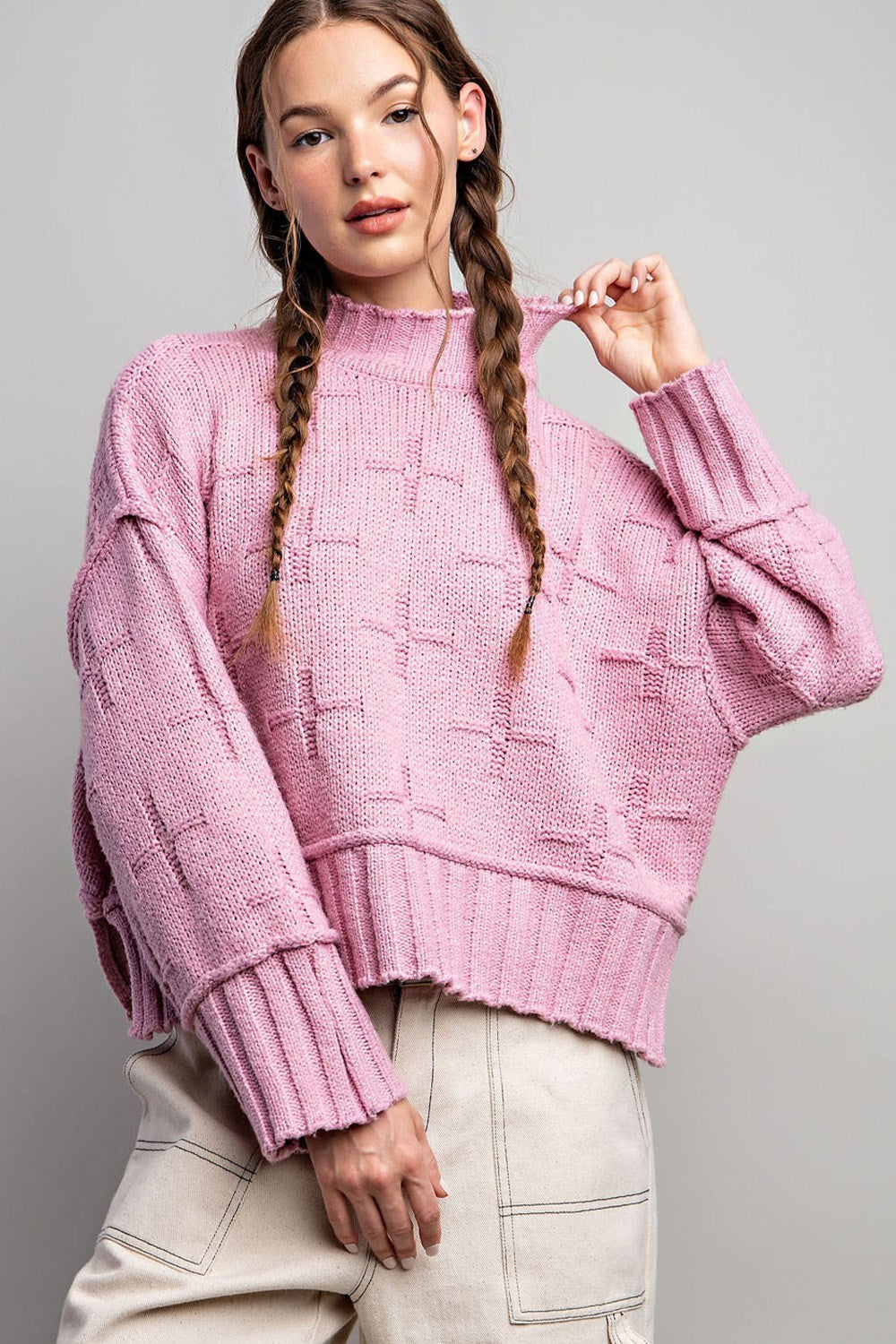 TURTLE NECK KNIT TOP