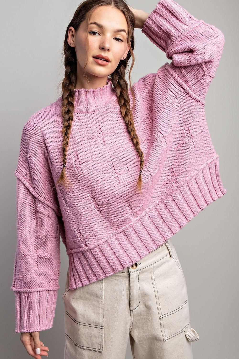 TURTLE NECK KNIT TOP