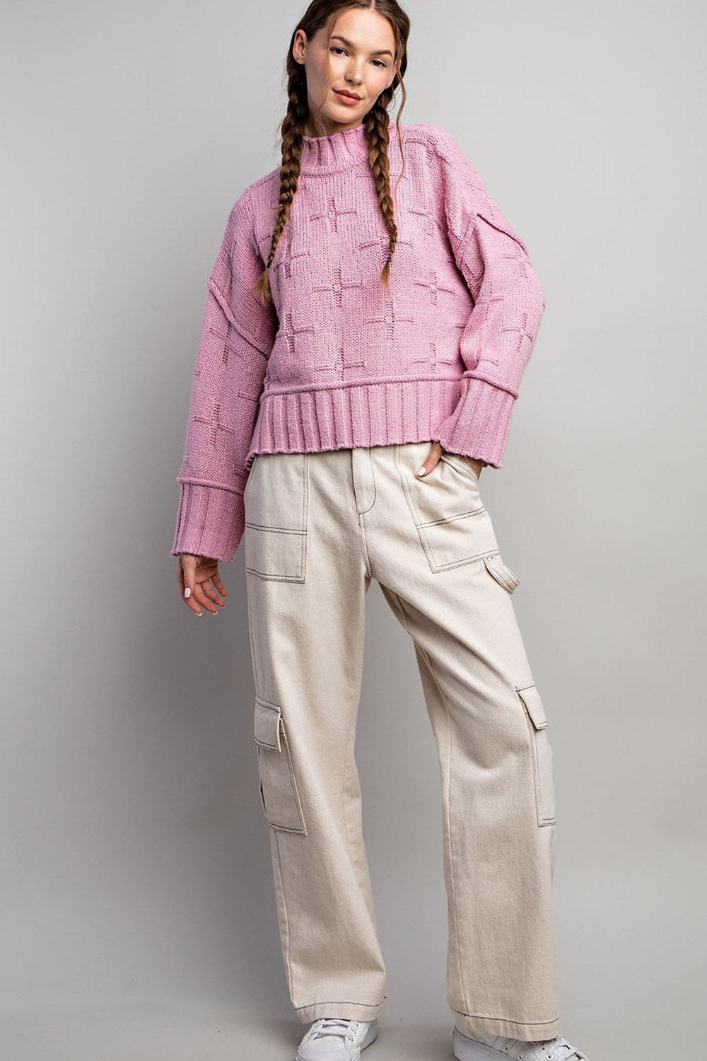 TURTLE NECK KNIT TOP