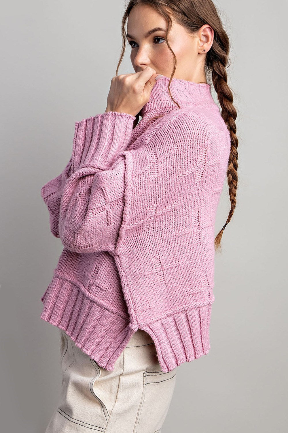 TURTLE NECK KNIT TOP