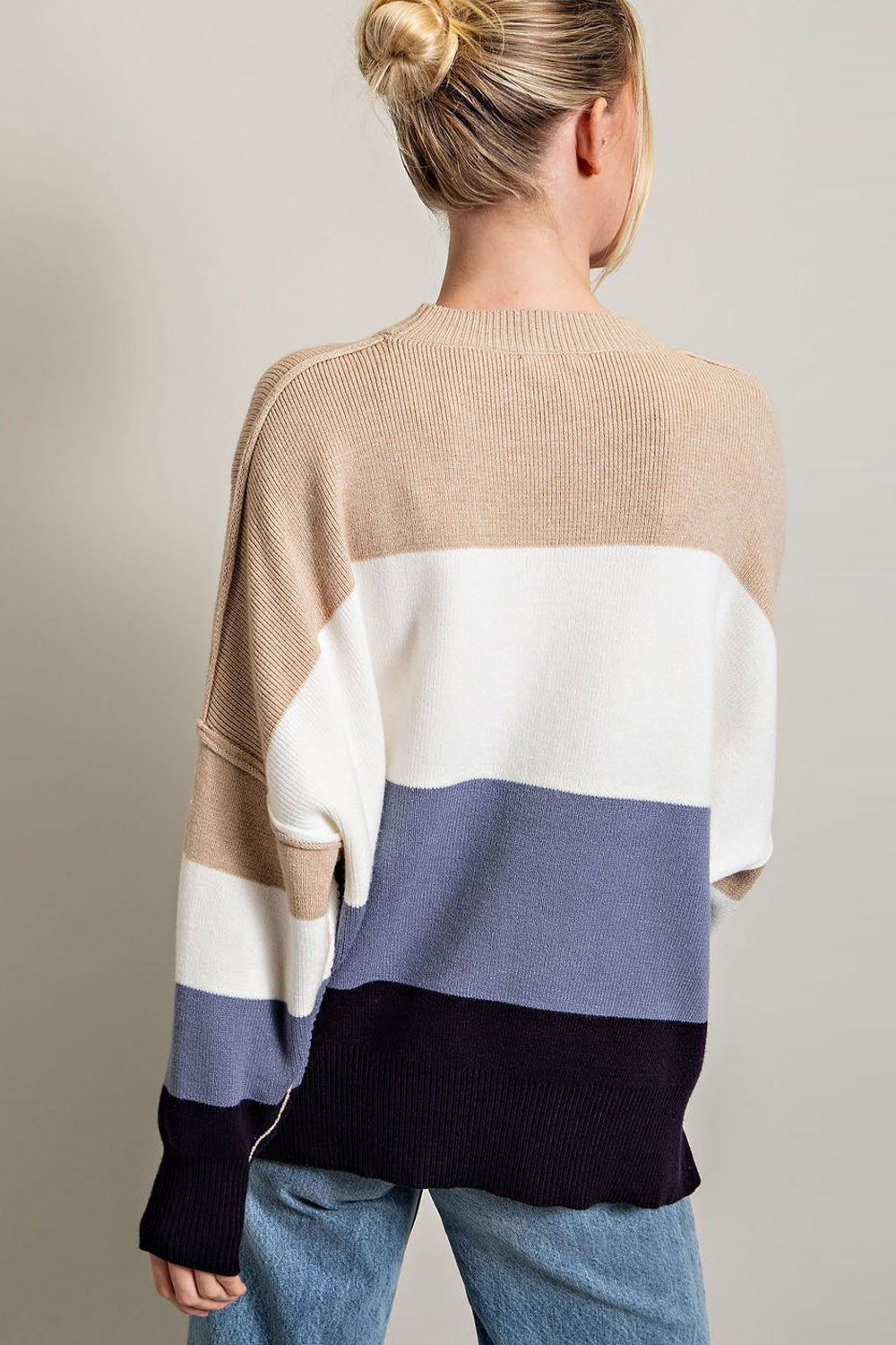 WIDE STRIPE KNIT TOP